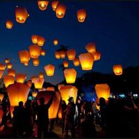 Lanterns love LWP تصوير الشاشة 1