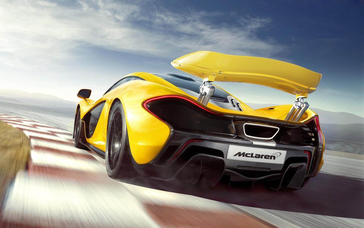 Cars speed racing. Макларен п1. MCLAREN p1 2013. Макларен p1 2020. MCLAREN p1 2015 Hypercar.