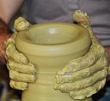 برنامه‌نما Pottery Lessons عکس از صفحه