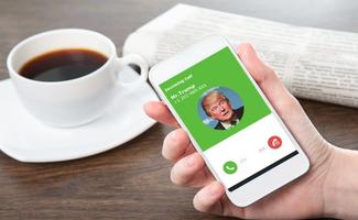 پوستر Prank calling app - fake call