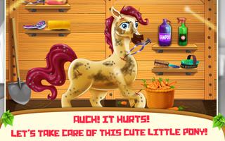 Little Girl Pony Caring plakat