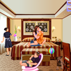 Bed Room Kissing 3 APK