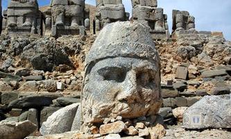 Escape From Mt Nemrut Statues स्क्रीनशॉट 1
