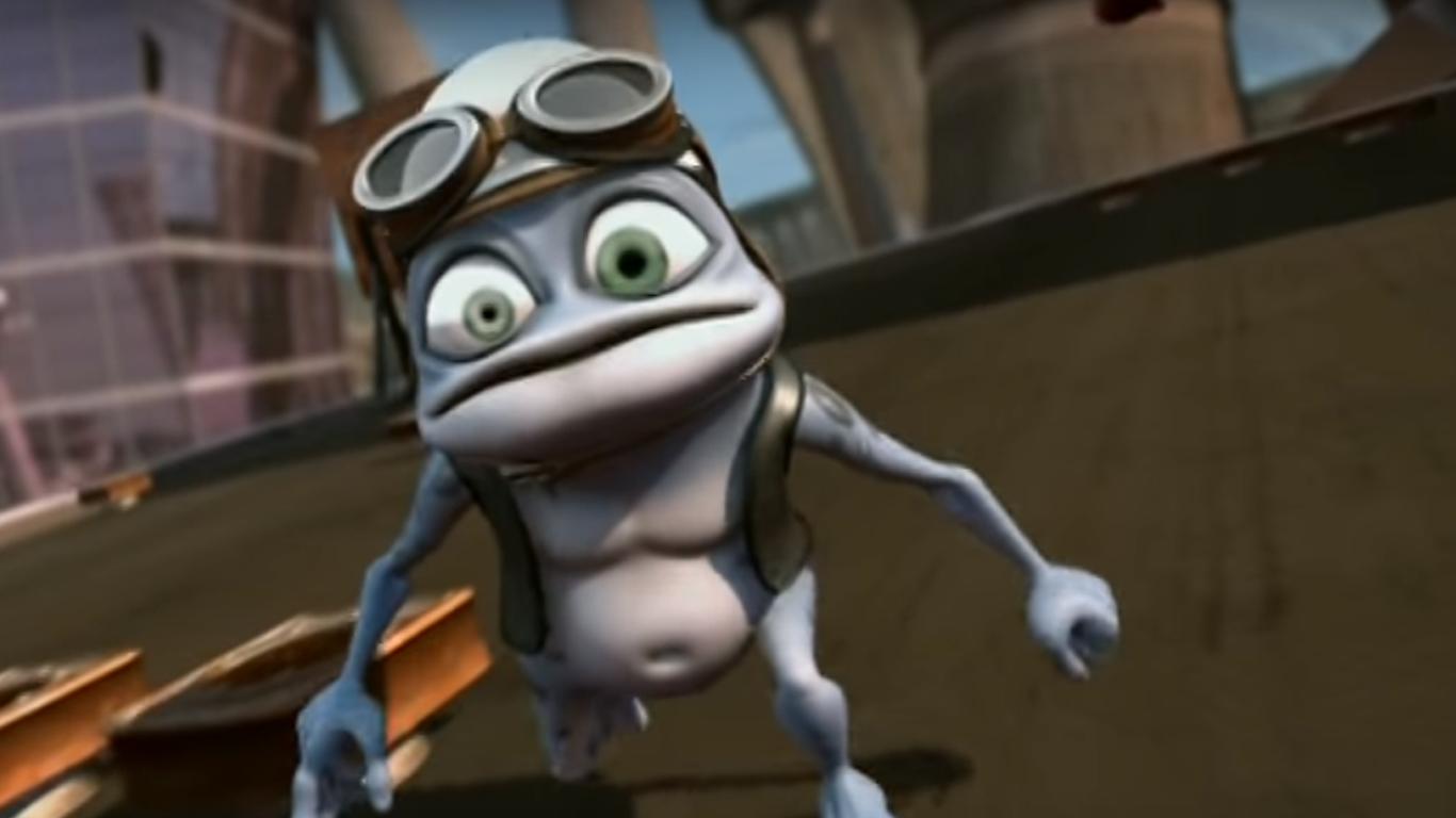 Фредди крок. Crazy Frog 2002. Лягушонок Аксель. Лягушонок Froggy Crazy. Даниэль Мальмедаль Crazy Frog.