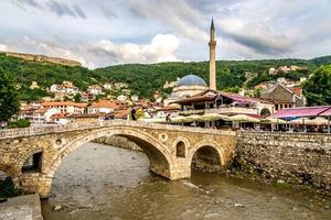 Kosovo Puzzle penulis hantaran