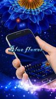 flores azules de neón teclado transparente Poster