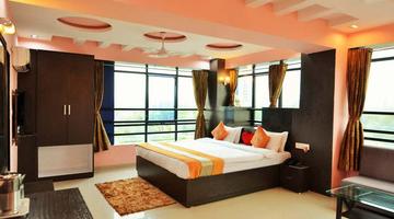 Kritika Hotels पोस्टर