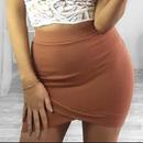 Hot Tight Skirt Actress pics APK