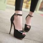 Tacones Y Zapatos Para Mujeres আইকন