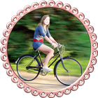 Women on Wheel Selfie icon