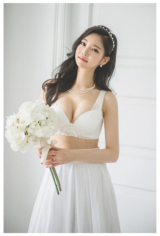 Hot Korean Girls Poster Hot Korean Girls Poster