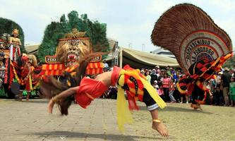 Reog Ponorogo Penuh Atraksi Video poster