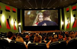 Movie Theater Photo Frame скриншот 2