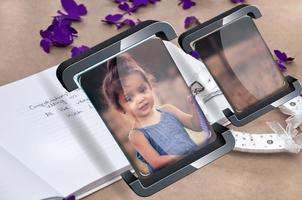 3D Book Photo Frames تصوير الشاشة 2