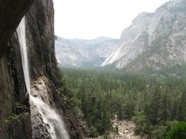 Yosemite Falls Wallpapers تصوير الشاشة 2