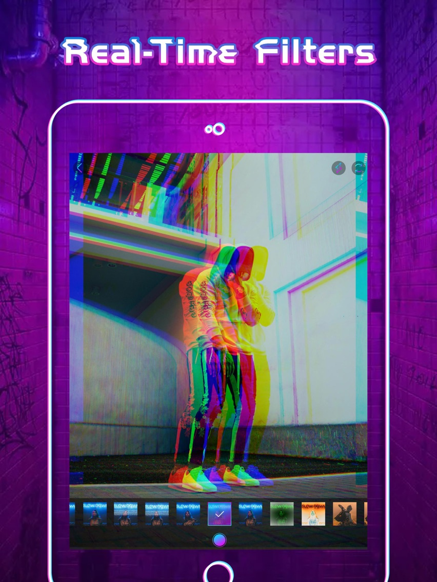 Glitchy - glitch & VHS rad cam poster