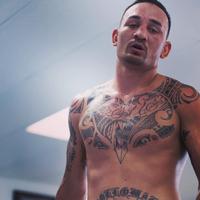 Max Holloway Wallpapers Plakat