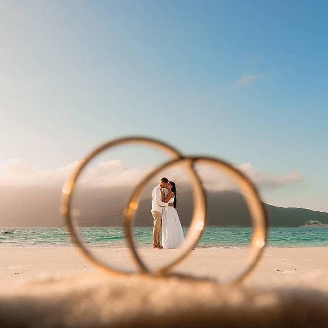 marco de fotografías de anillo de bodas