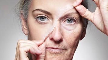 Reduce Wrinkles Naturally - Look Younger Instantly poster