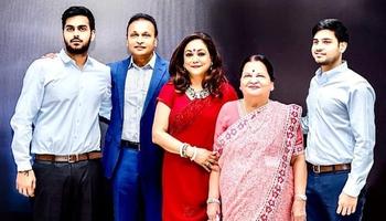 Ambani Family: Whole Journey تصوير الشاشة 2