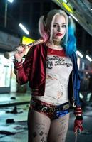 Chucky vs Harley Quinn Wallpaper HD تصوير الشاشة 2