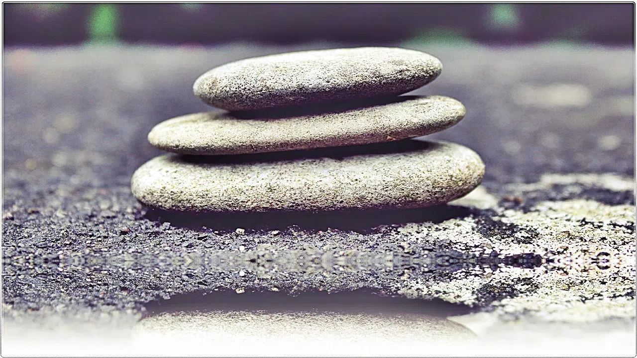 Balance Stone Wallpaper APK for Android Download