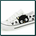 Desain Sepatu Lukis