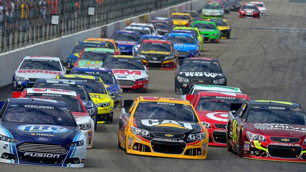 NASCAR на старте