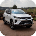 Fortuner Wallpaper