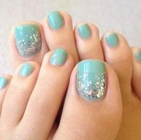 Toe nail design پوسٹر