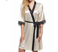 برنامه‌نما Woman Night Dress عکس از صفحه