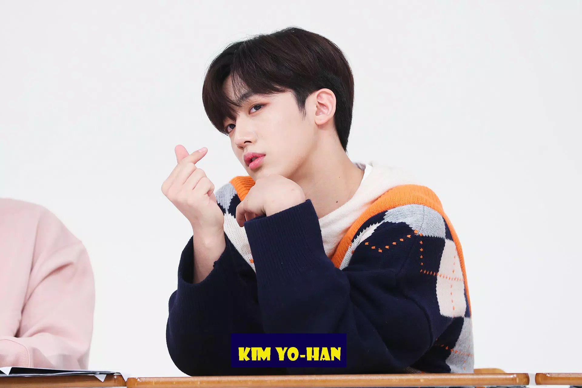 X1 Kim Yohan Wallpaper APK for Android Download X1 Kim Yohan Wallpaper APK for Android Download