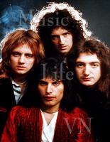 Queen - Offline Music Cartaz