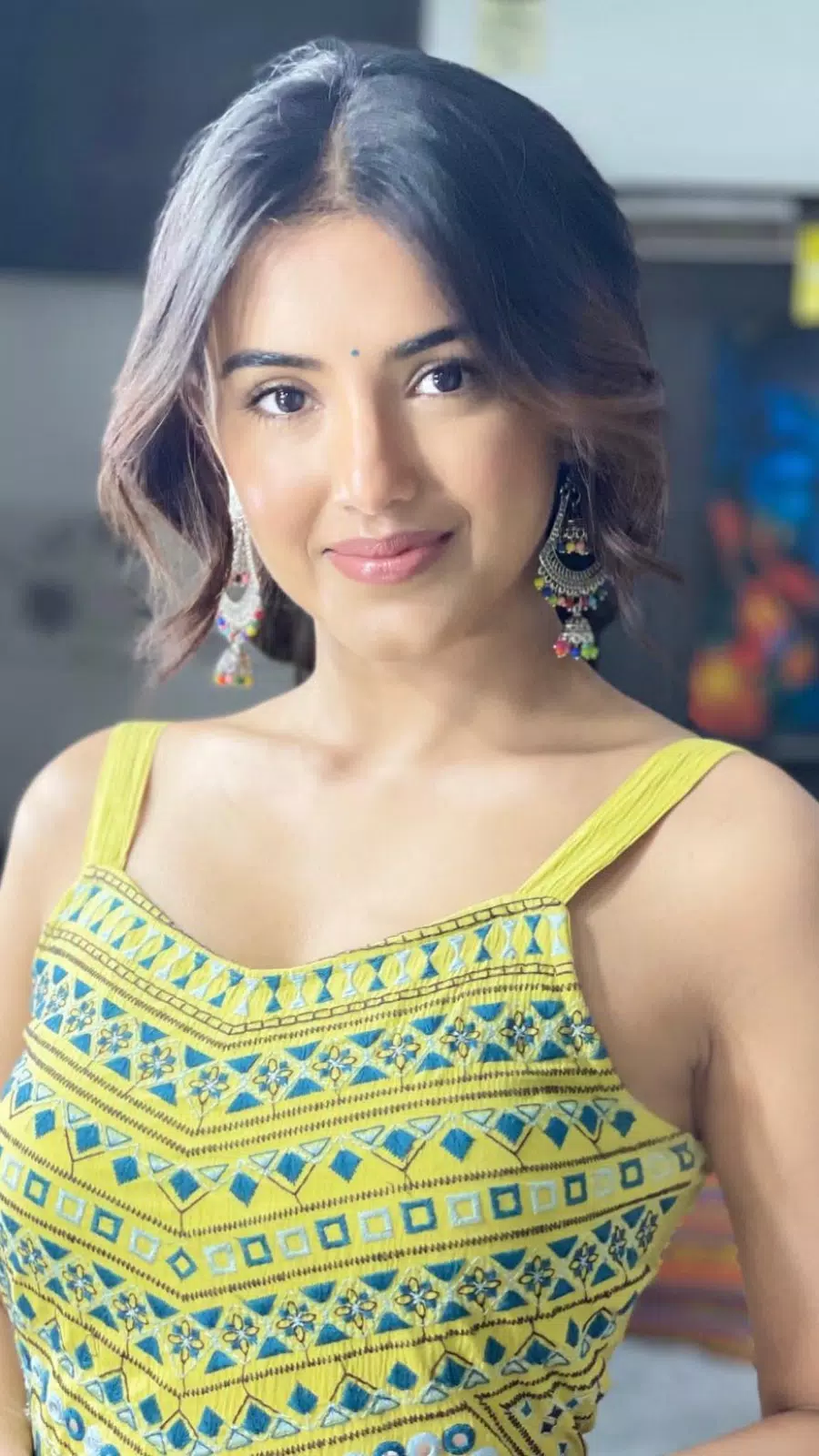 Malavika Sharma Wallpapers HD APK for Android Download Malavika Sharma Wallpapers HD APK for Android Download