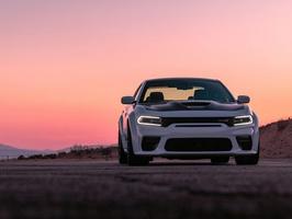 Dodge charger hellcat wallpape imagem de tela 1