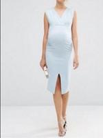 maternity dresses پوسٹر