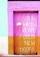 Door Quotes скриншот 3