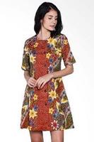 100+ model batik dress of today 2018 Ekran Görüntüsü 1