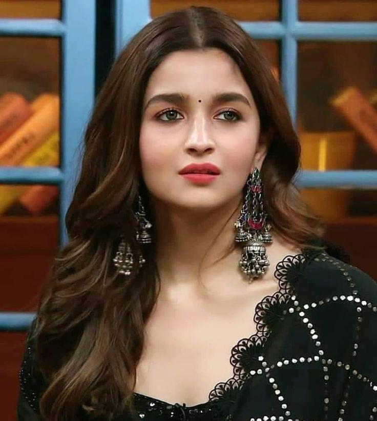 Bollywood Actress HD Wallpaper APK for Android Download Bollywood Actress HD Wallpaper APK for Android Download