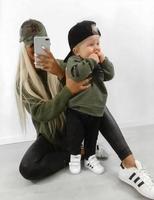 Mum and Baby Outfits gönderen