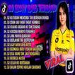 DJ Kucoba Tuk berikan Bunga