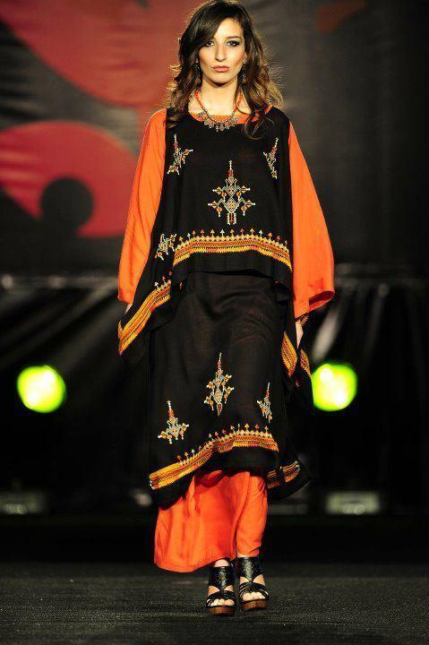 Robe kabyle faite à main sur commande sur mesures😘. Tizi Ouzou Robe Kabyle 2020 . Robe Kabyle Robes Et Mode Kabyle For Android Apk Download