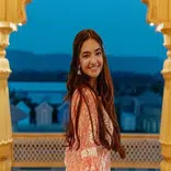 Anushka Sen HD Wallpaper