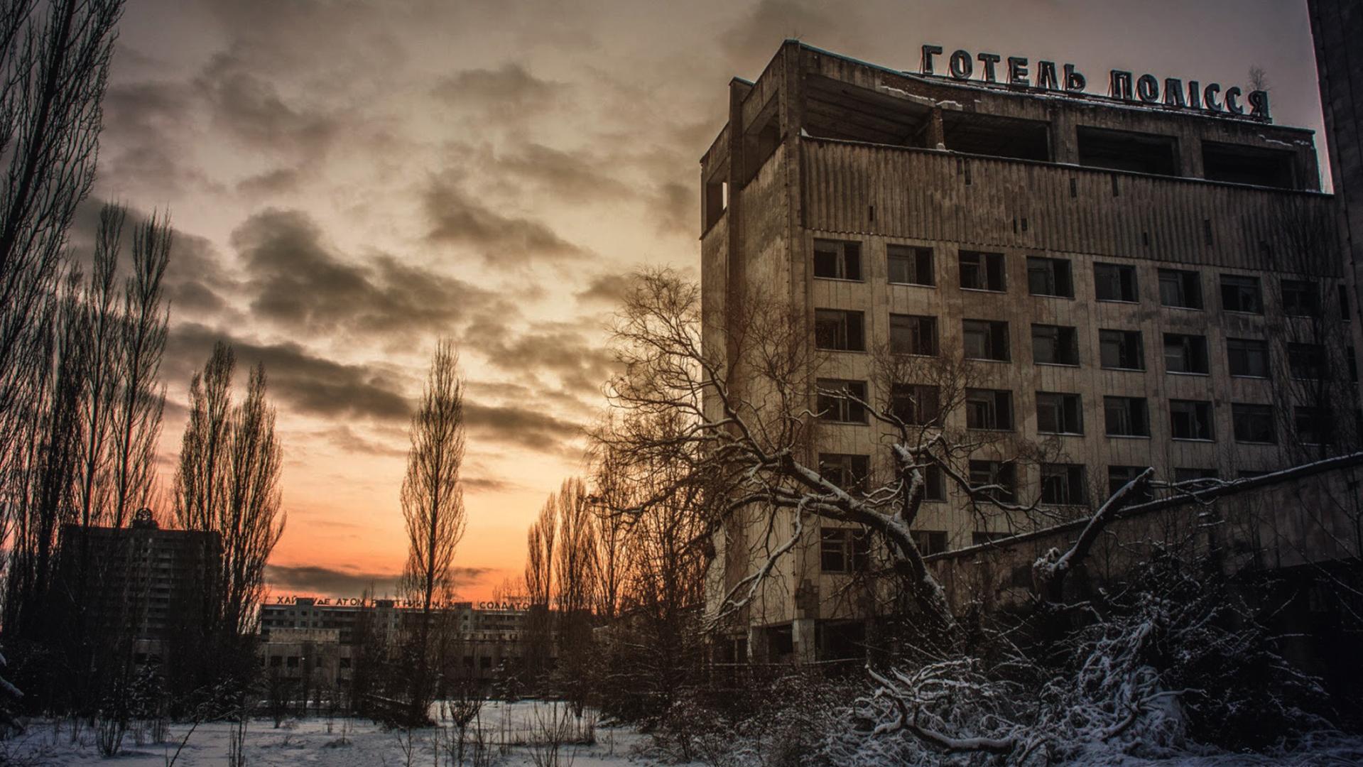 Припять. Чернобыль город Припять. Мёртвый город Припять Чернобыль. Гостиница Полесье сталкер. Отель Полесье Припять зима.