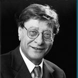 حكم و كتب محمود درويش