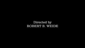 Directed by Robert Weide Boton ảnh chụp màn hình 2