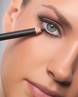 Make-up syot layar 1