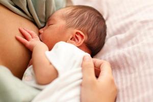 پوستر Breastfeeding guide