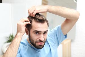 Cómo Prevenir la Calvicie Naturalmente Ekran Görüntüsü 2