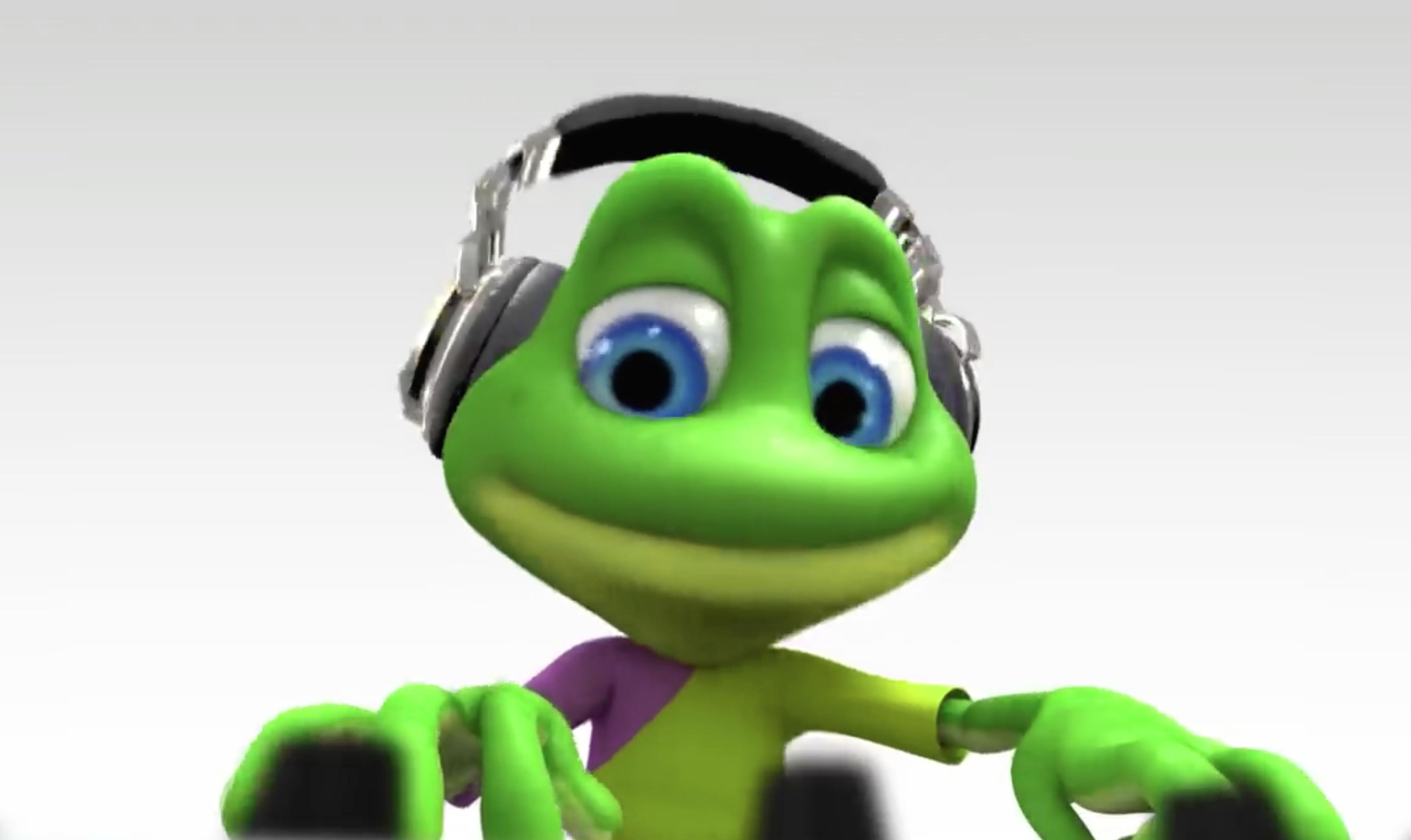 Песня лягушонка крейзи слушать. Лягушонок Фрогги. Crazy Frog зеленый. Crazy Frog зеленая лягушка. Фредди крок Лягушонок.